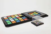ThinkFun - 76399 - Rubiks Race - Die Herausforderung für Fans des original Rubiks Cubes, temporeiches Spiel für 2 Spieler, Denkspiel für Erwachsene und Kinder ab 7 Jahren