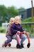 Winther VIKING CHALLENGE Walkabout Duo – Lauf- und Schiebedreirad für Kleinkinder (2-4 Jahre) – Ideal für motorische Entwicklung und soziale Interaktion