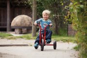 Winther VIKING Dreirad Mittel für Kinder (3-6 Jahre) – Hochwertiges Kinderfahrzeug mit Anhängerkupplung