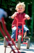 Winther VIKING Dreirad Mittel für Kinder (3-6 Jahre) – Hochwertiges Kinderfahrzeug mit Anhängerkupplung