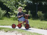Winther VIKING Dreirad Mittel für Kinder (3-6 Jahre) – Hochwertiges Kinderfahrzeug mit Anhängerkupplung