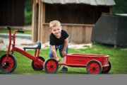 Winther VIKING Dreirad Mittel für Kinder (3-6 Jahre) – Hochwertiges Kinderfahrzeug mit Anhängerkupplung